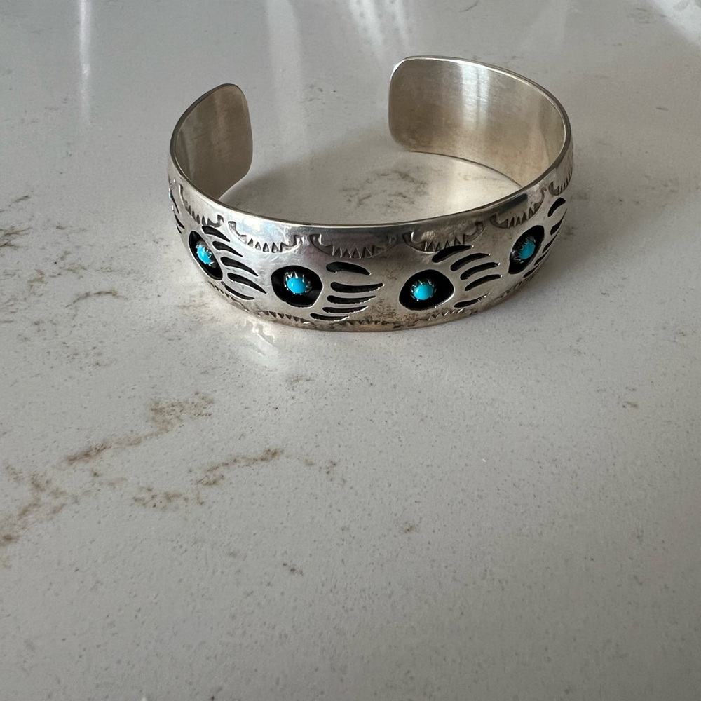 Navajo Bear Claw Turquoise Sterling Silver Cuff